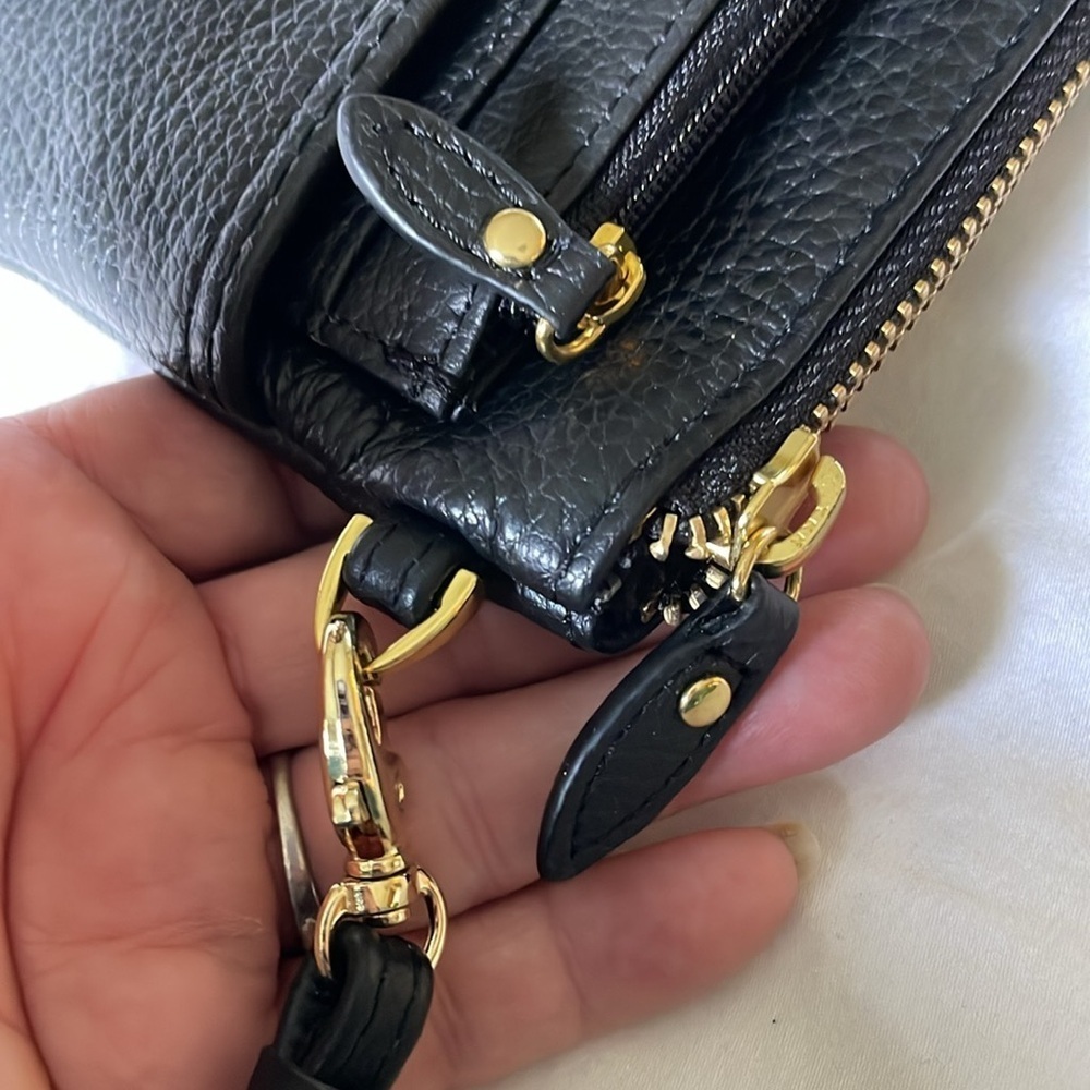 Lodis |Black|Olivia|Leather |Pebbled|Wristlet|Removable Card Stacker Insert|NWOT - Picture 11 of 16